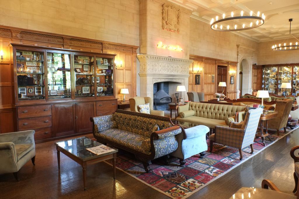 Eynsham Hall Witney Exterior foto